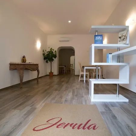 Nocleg ze śniadaniem Jerula 3*